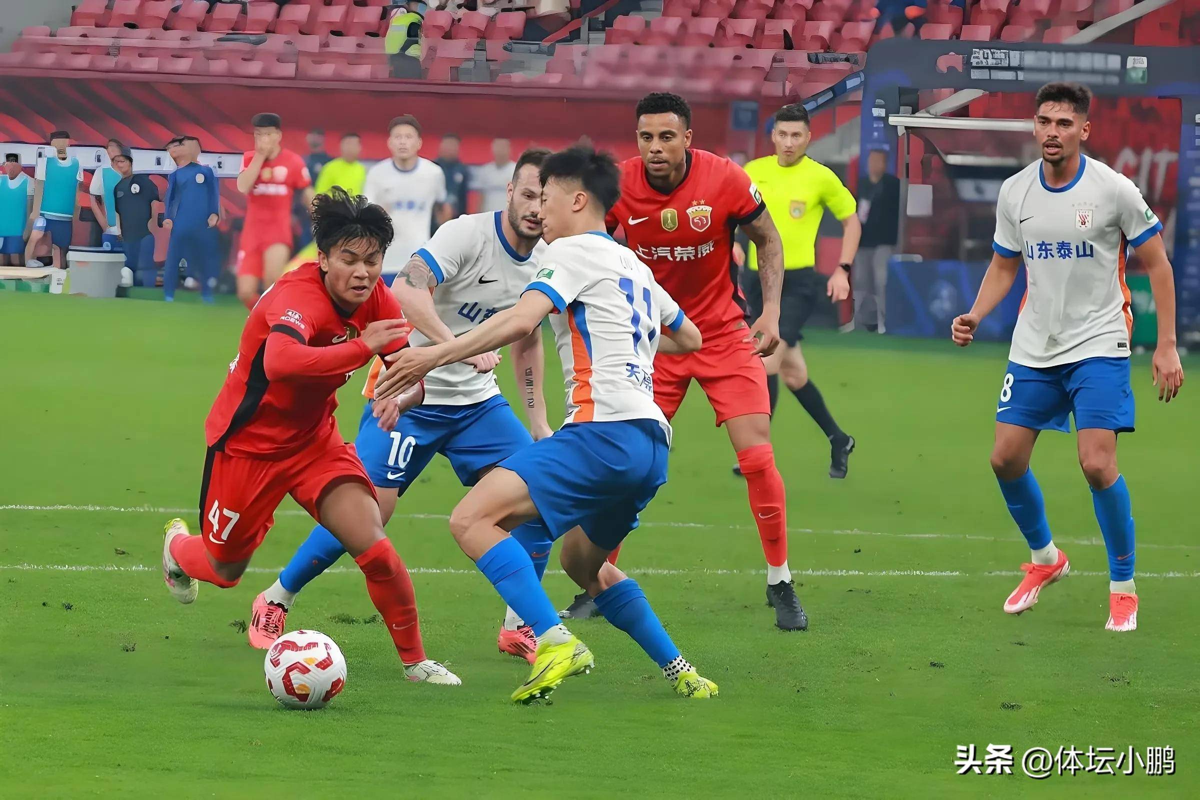 爱游戏入口-关于今夜山东泰山调整名单以备英超，战术微调环节打磨，更衣室稳定，训练强度明显提升的信息