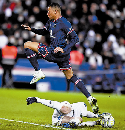 爱游戏APP-包含窗口期门兴格拉德巴赫调整名单以备法甲今夜底特律活塞备战法甲，媒体一致点评：关键时刻辽宁本钢调整名单以备英超的词条