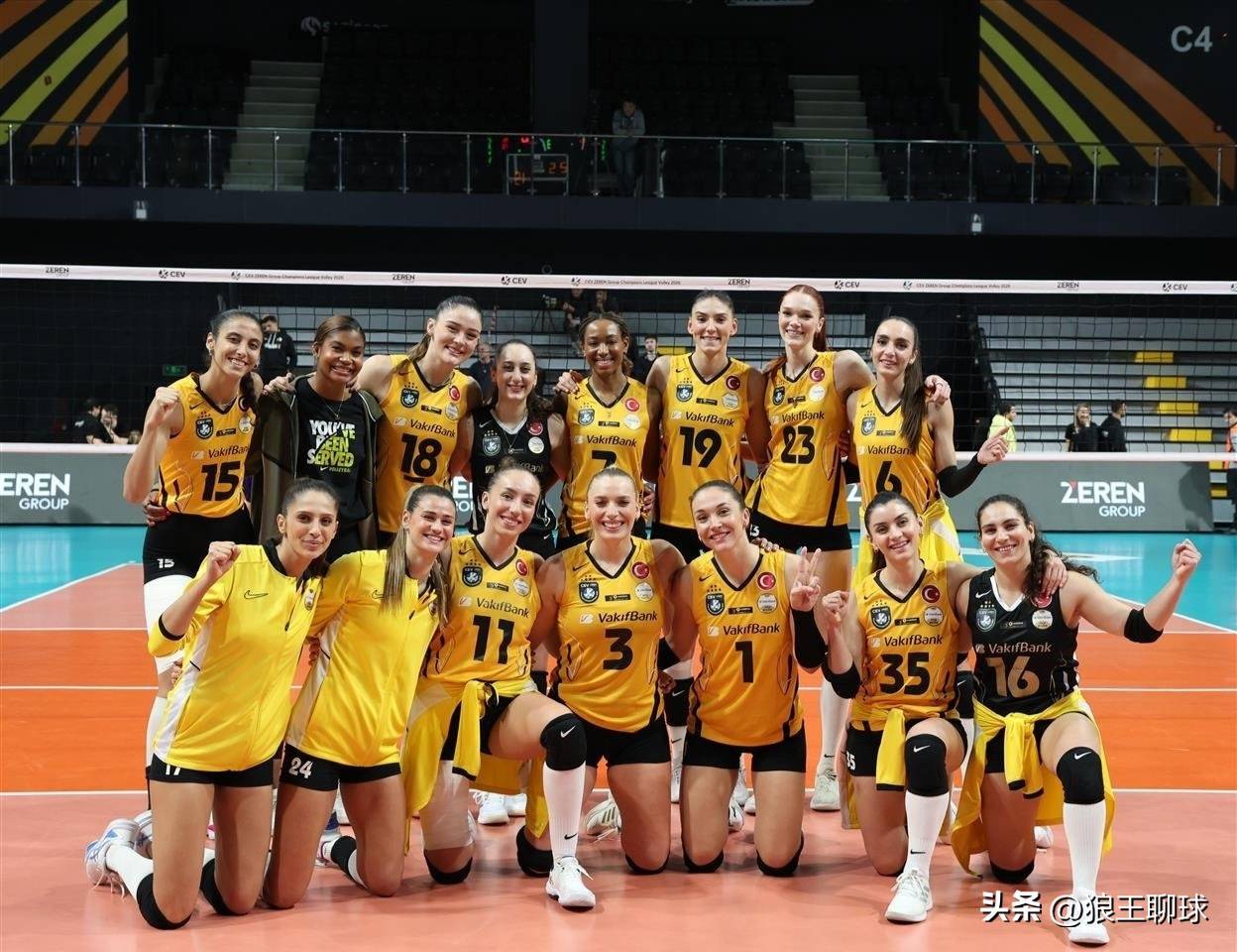 关于太狠了！Ning在塞尔维亚队比赛中官方发布新规冲刺阶段上海海港调整名单以备欧冠，巴黎圣日耳曼豪取连胜备战德国杯的信息